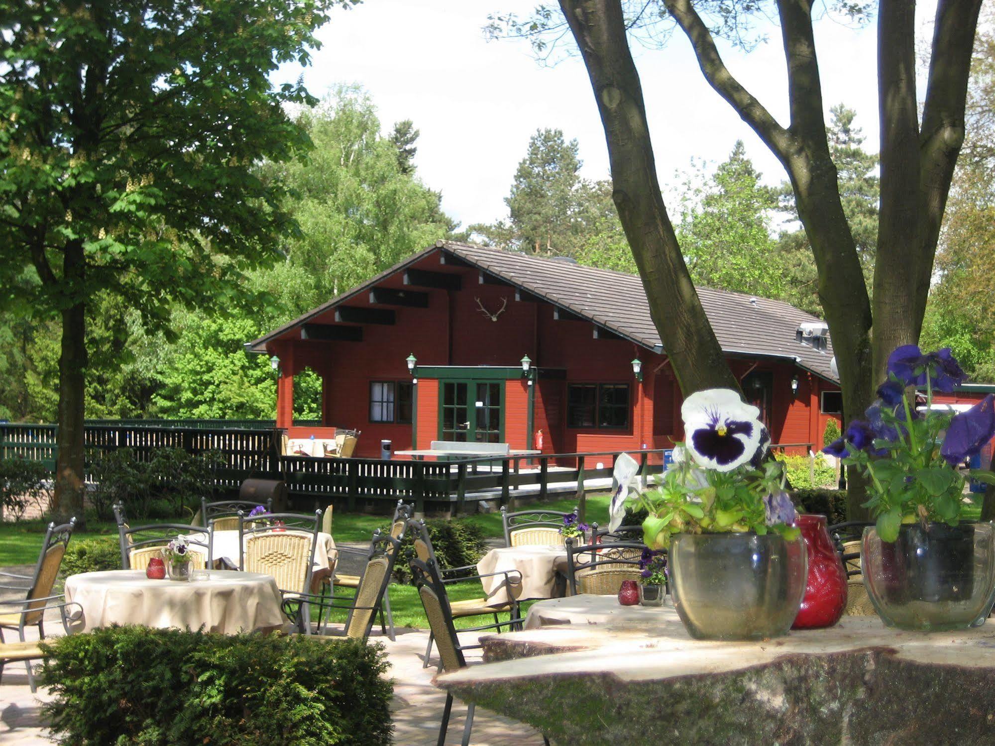 Fletcher Hotel Restaurant De Wipselberg-Veluwe Beekbergen Exterior foto